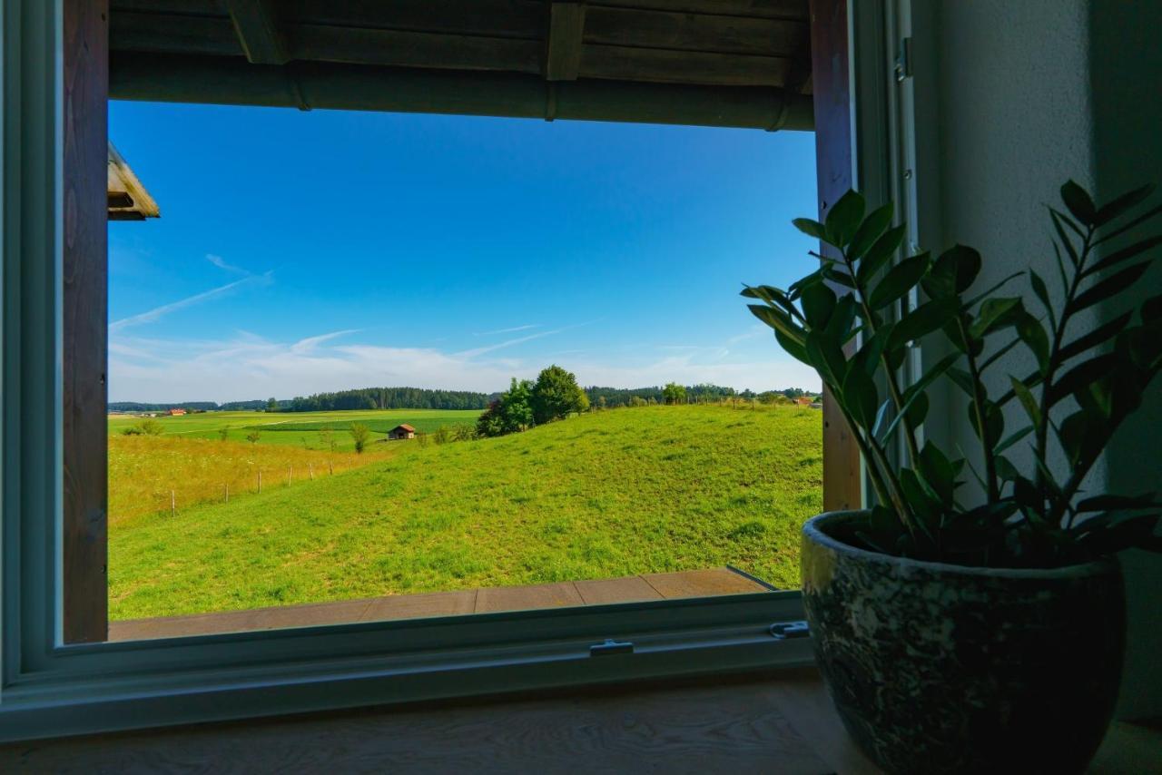Ferienwohnung Poelzl Chieming Exteriör bild